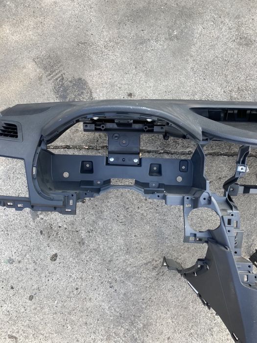 Subaru legacy 2011година арматурно табло с бег