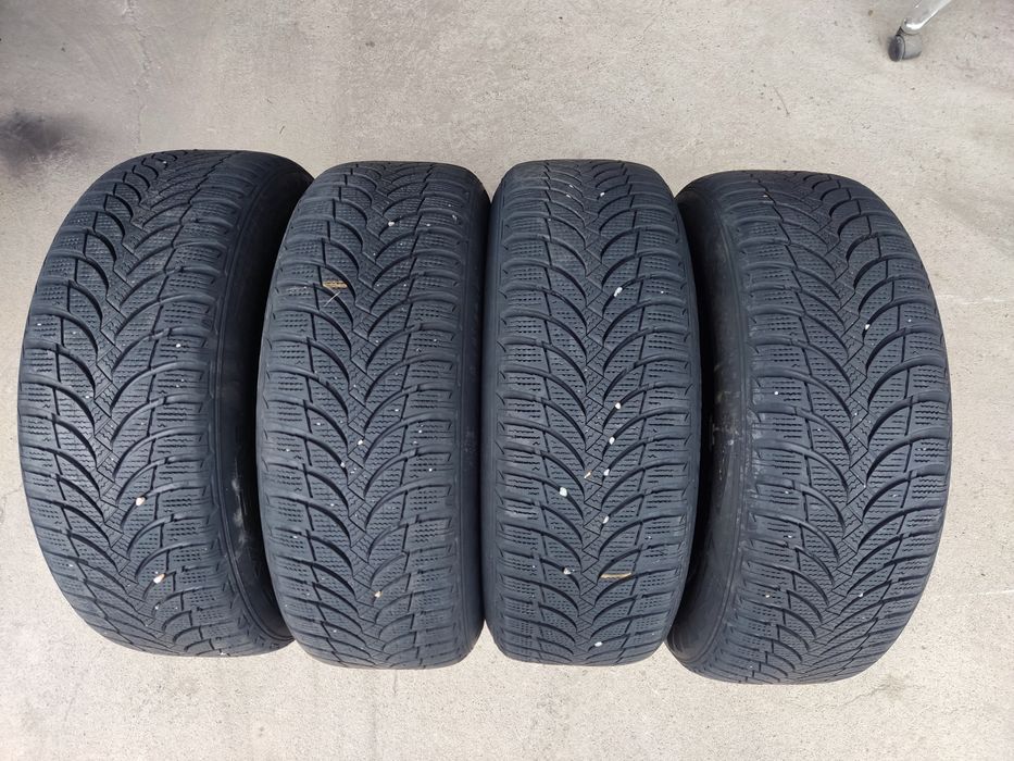 205/60/15 Зимни Nexen с алуминиеви джанти БМВ е39