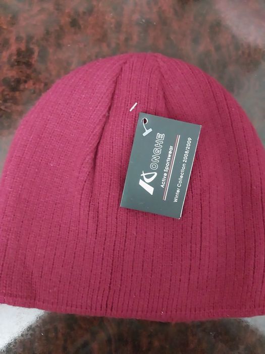 Тёплые женские шапки