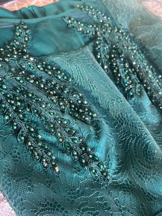 платье вечернее