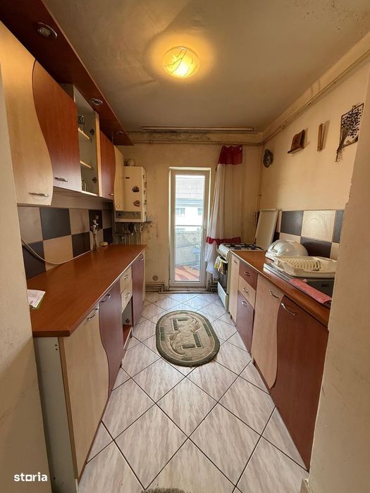 Central, Str. Oituz – Ap. 2 camere, decomandat — fotografia 1
