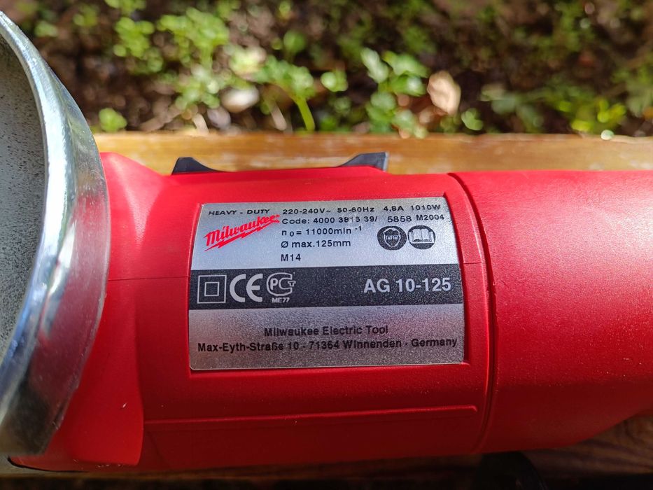 Milwaukee AG 10-125 ъглошлайф, 125 мм, 1010 W
