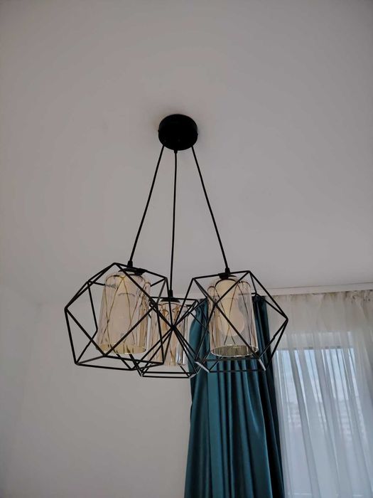 Нови полилеи, идеални както за дневна, така и за спалня