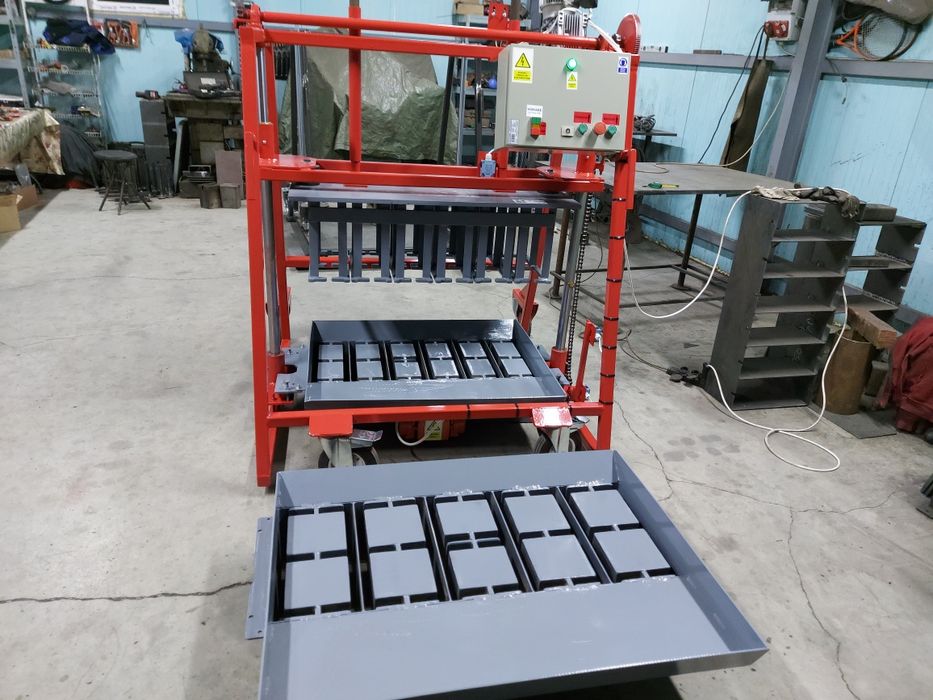 Presa / Vibropresa / Masina boltari oferta vacanta