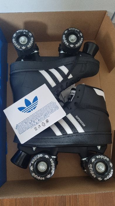 Role noi Adidas Superstar Skate, model clasic