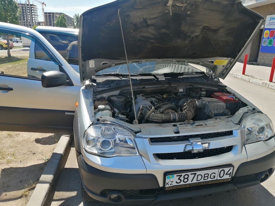 Продам ниву шевролет