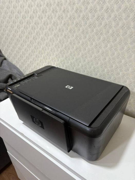 Продам принтер есть торг
