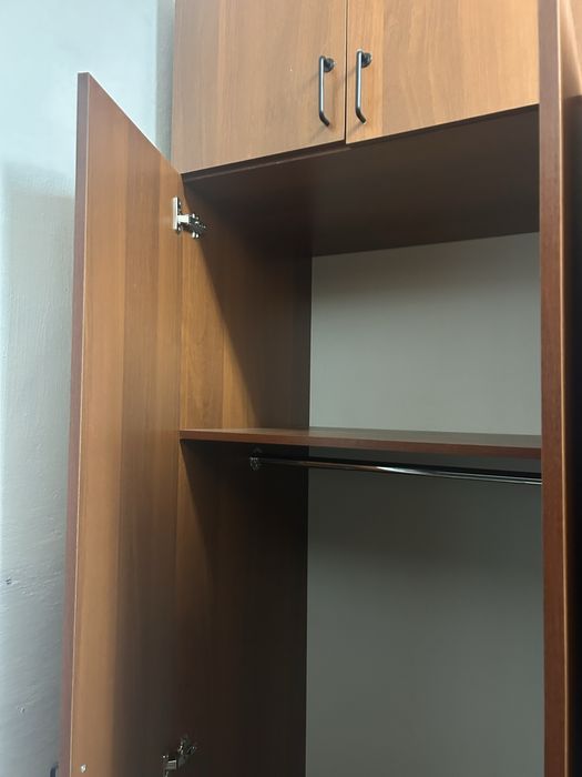 Шкаф продам срочно