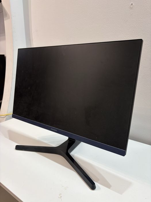 Монитор Samsung 24" full hd 75Hz