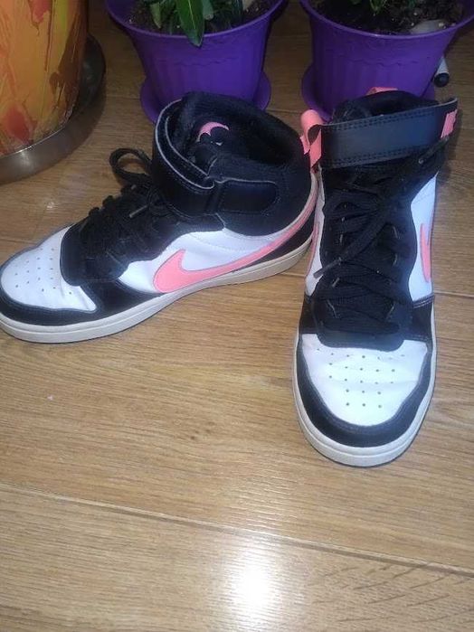 Кецове NIKE за момиче