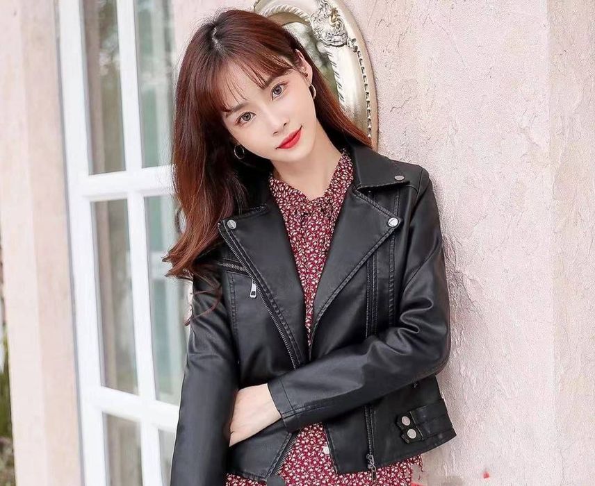 Женская курточка. Пиджак. Эка кожа. Только две шт осталось.