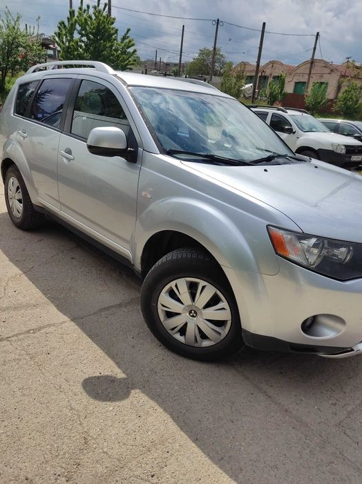 Vand MItsubishi Outlander