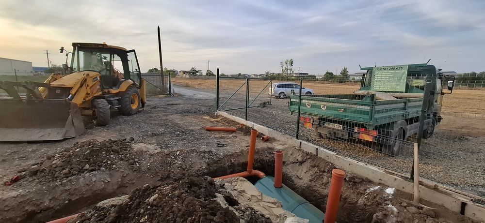 Buldoexcavator Basculante servicii lucrări terasamente nisip , vegetal