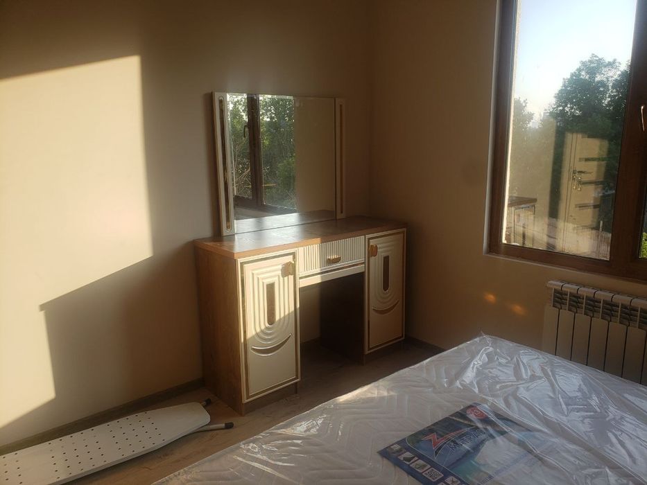 Mirzo Ulugʻbek Qorasuv 6 da 2 xona kv ijaraga beriladi