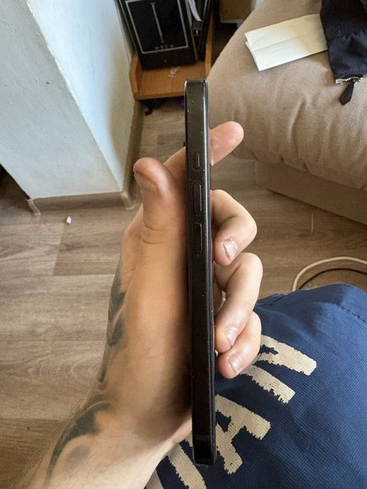 Iphone 15 Esim в хорошем состоянии