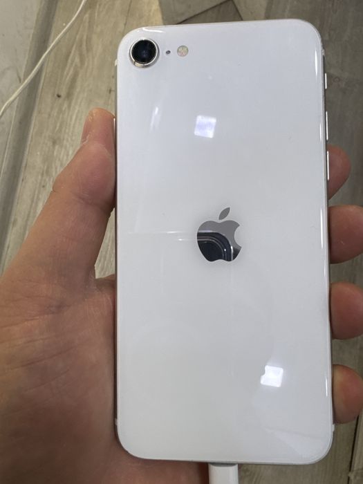 Iphone se 2 64 g