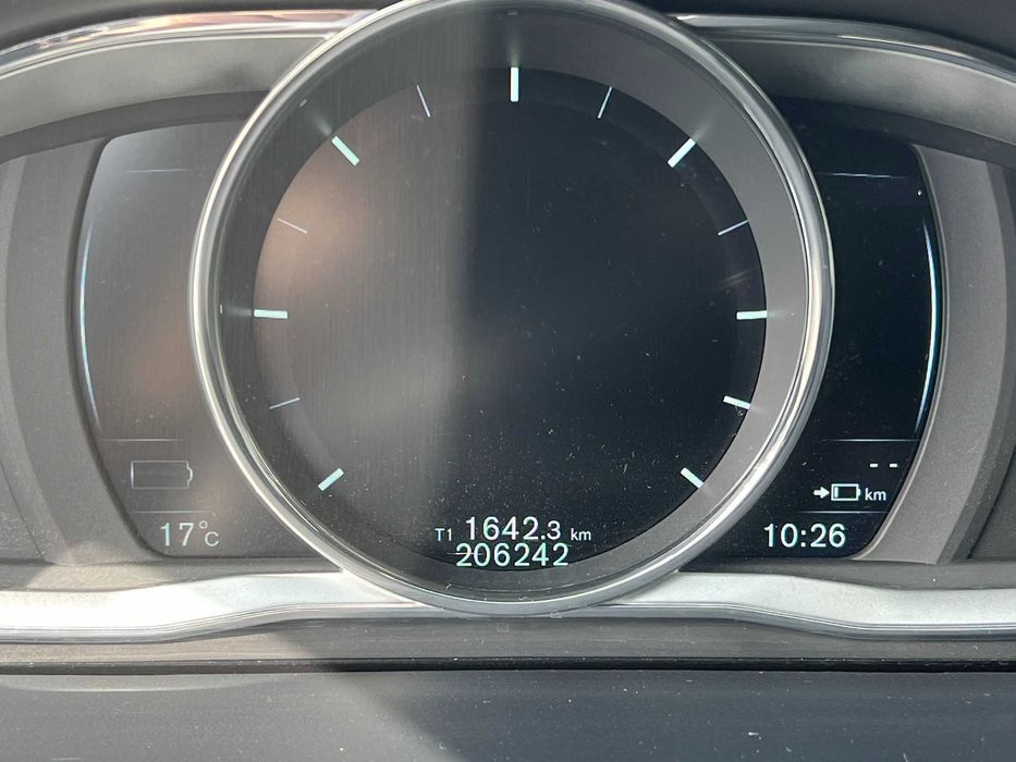 Volvo V60 D6 AWD Plug-in Hybrid Summum 2015