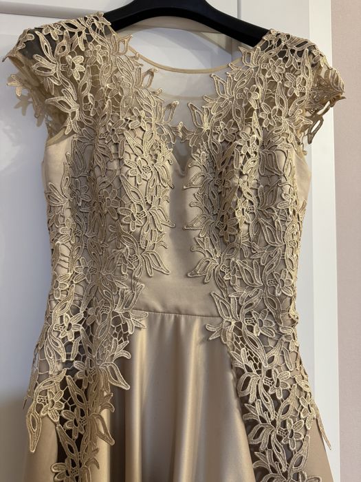 Продам платье