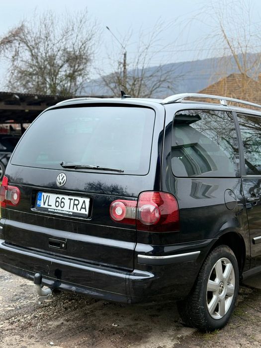 Volkswagen Sharan 2009 – 2.0 TDI 140 CP
