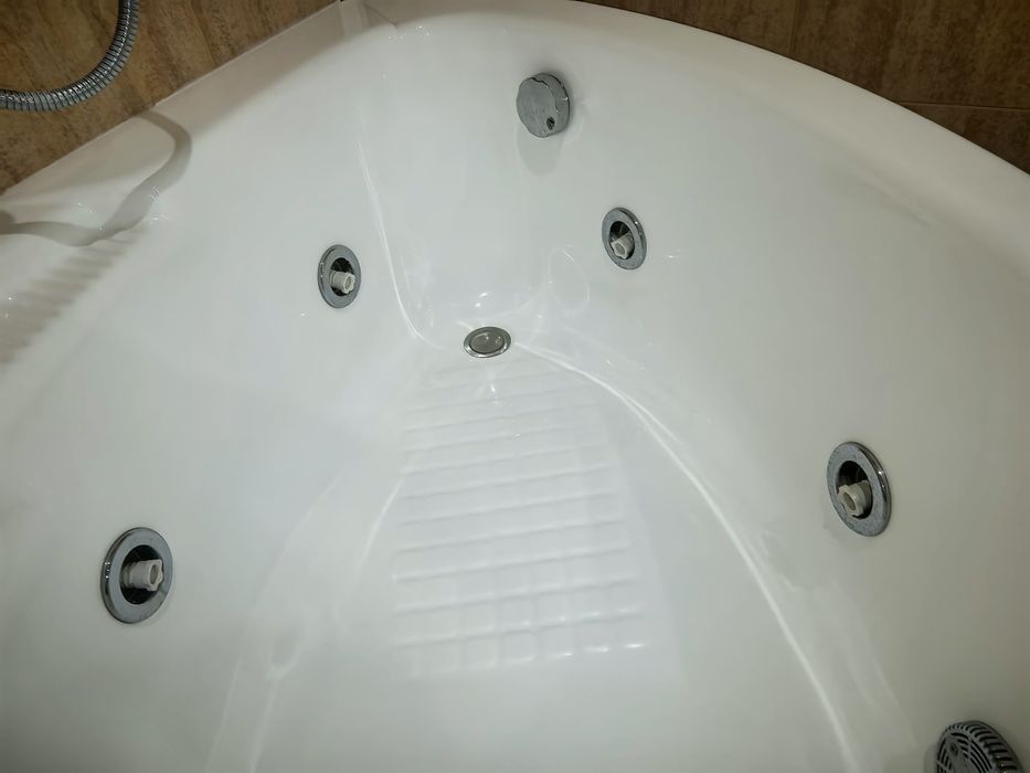 Хидромасажна вана Ferrari Bathline