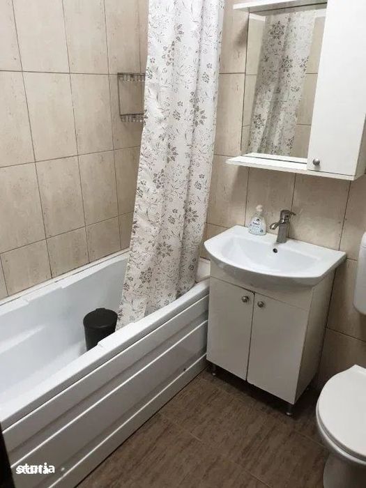 apartament 2 camere/mobilat/utilat/parter/parcare inclusa in pret