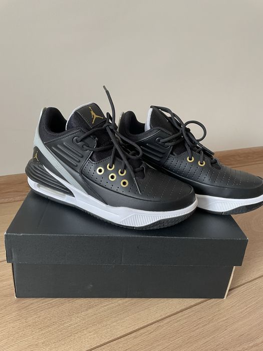 Nike Jordan max aura 5 оригинални