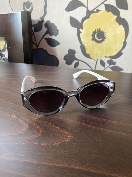 Слънчеви очила.                    .