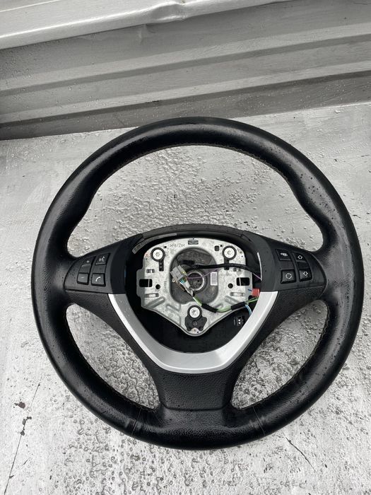 Волан БМВ Х5, Е70 (volan bmw e70)