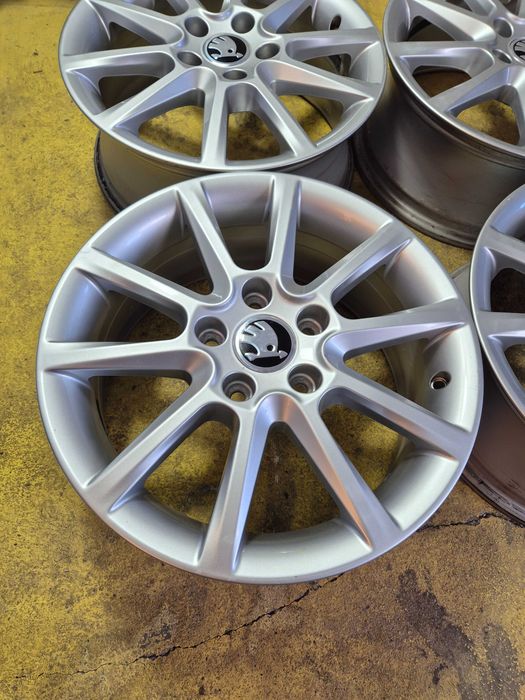 4 Jante Aliaj 5x112 16'' OEM Skoda Octavia Karoq Superb Yeti