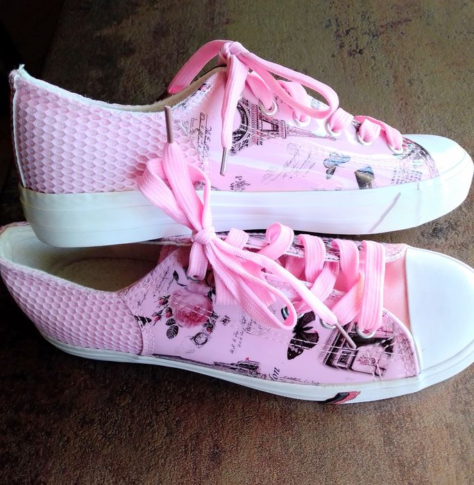 Дамски кецове 3 чифта