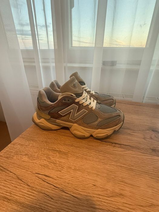 New Balance 9060 – maro/bej – mărimea 38 (potriviți pentru 37)