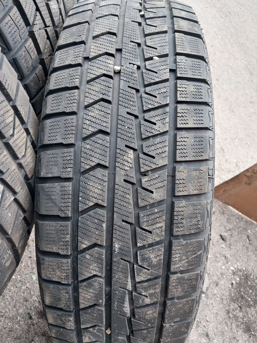 4 шины 225 60 R18. Hifly Китай.