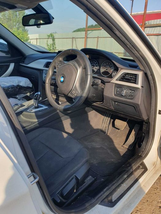 Dezmembrez BMW F30 330E SE AUTO 2.0 HYBRID 2016