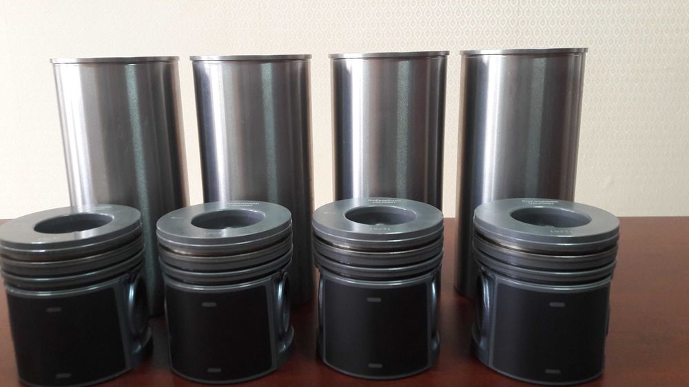 Бутала, ризи, сегменти, гарнитури, ремонтен комплект за двигатели Perkins и Caterpillar