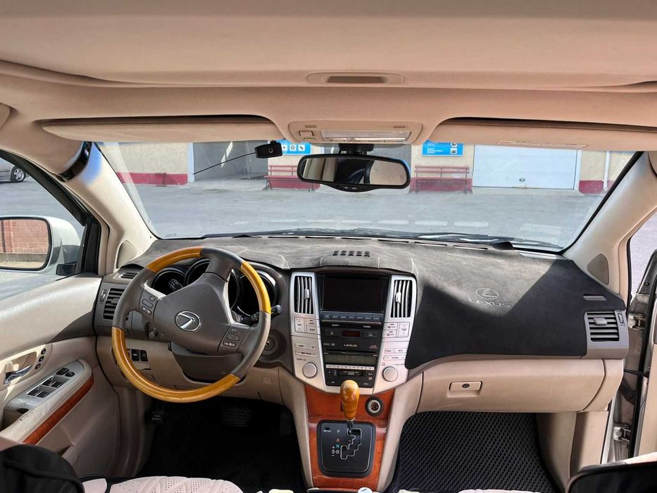Lexus RX 350 2 поколение
