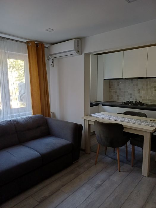 Inchiriez apartament Tecuci