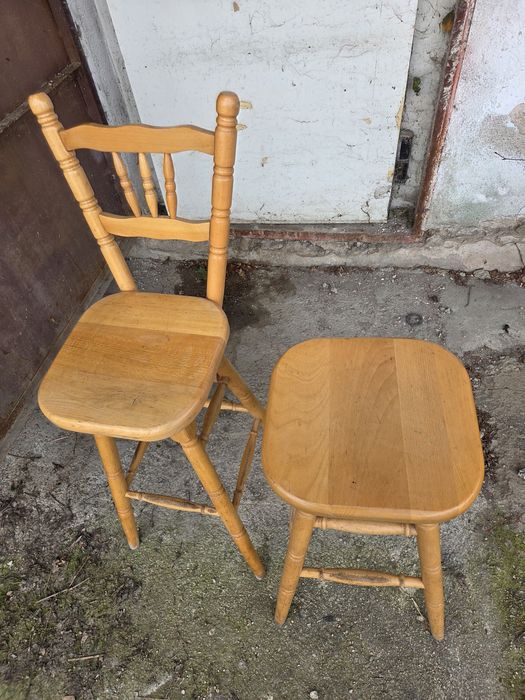 Дървени бар столове