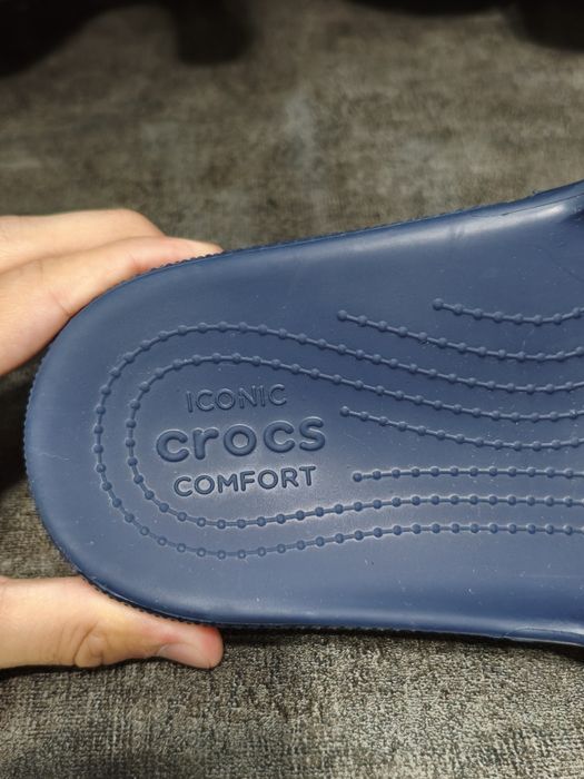 Оригинальные тапочки Crocs