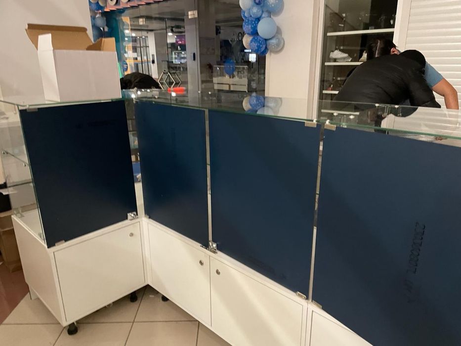 Мебель витрина  МДФ