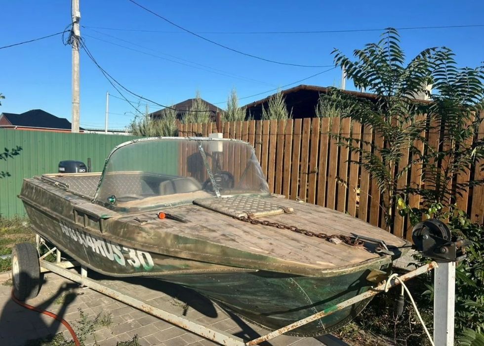 Продаётся Катер казанка 5 м с мотором ямаха 30