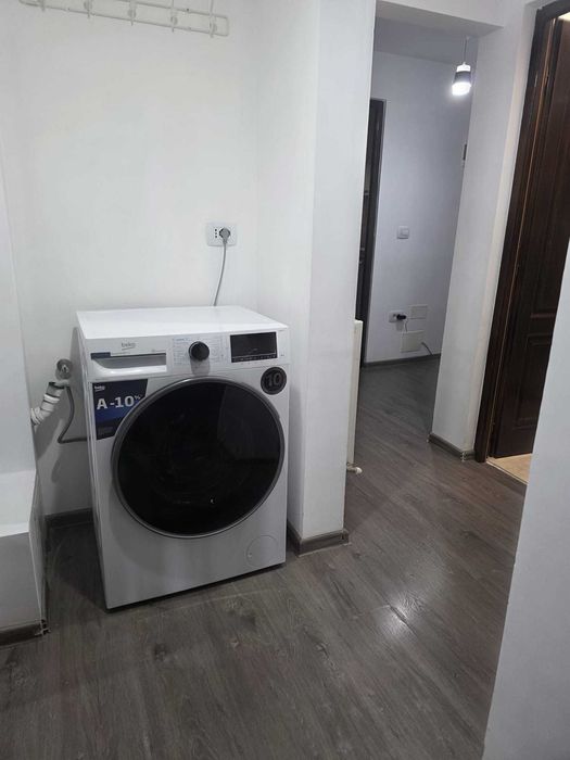 Ofer spre inchireiere apartament 3 camere