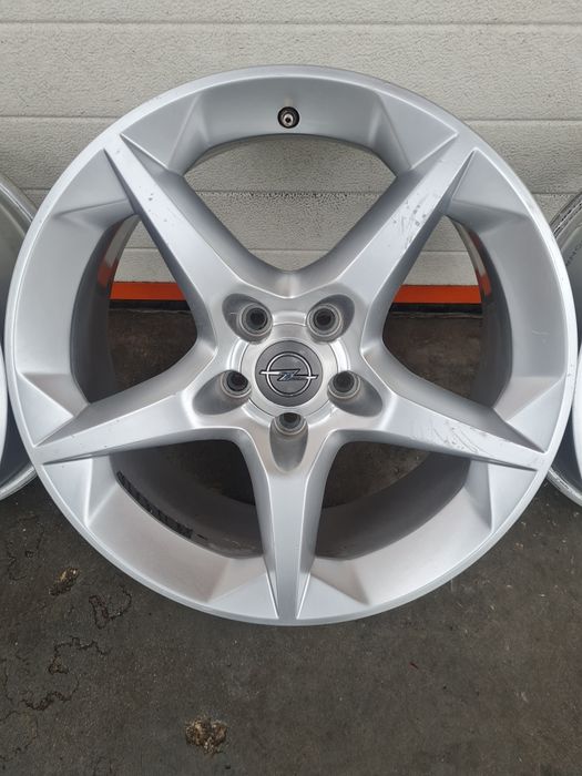 Оригинални джанти за ОПЕЛ OPEL R18 5x110 ET37 7.5J