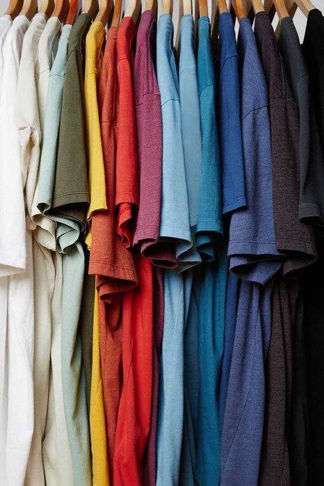 Футболка однотонная футболка. Универсальная футболка. Великан Футболка