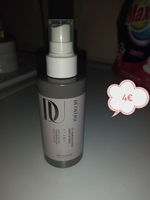 Дамски парфюми и козметика