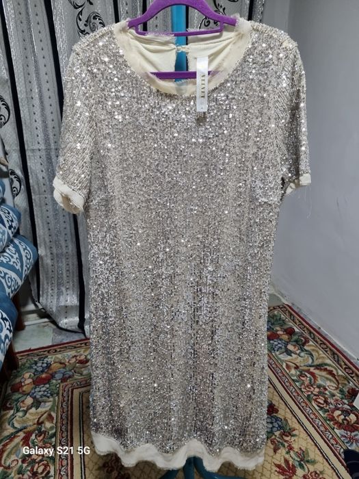 Разгружаю гардероб