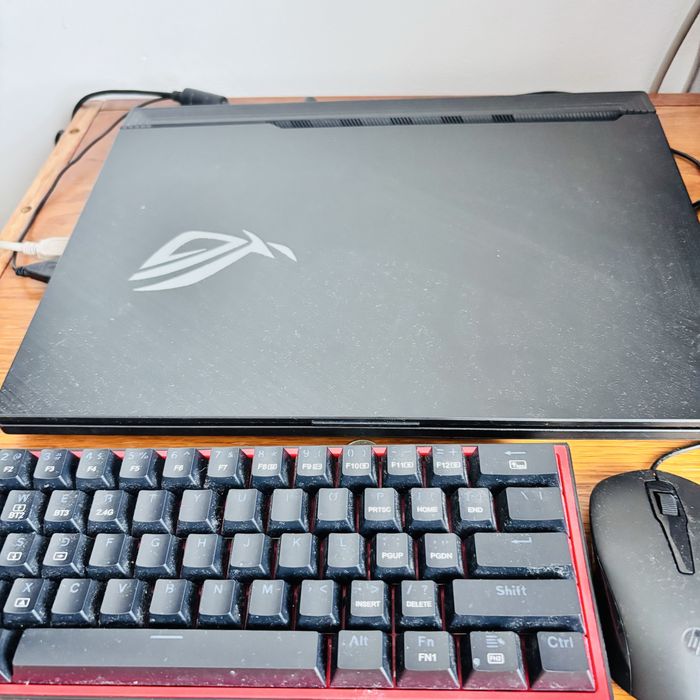 Laptop gaming Asus Rog strix