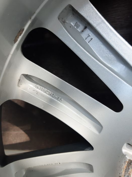 Jante aliaj pe 16 Dacia Lodgy