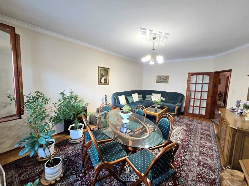Продава се Тристаен апартамент в София, Младост 2 - 98 кв.м за 2745 €/кв.м - Снимка #3
