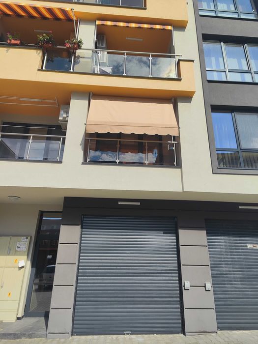 Сенник за тераса