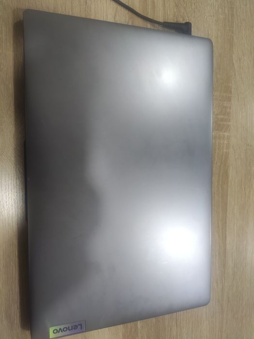 Lenovo IdeaPad slim 3 i5 13th 13420h 8gb ram DDR5 SSD 512GB M2